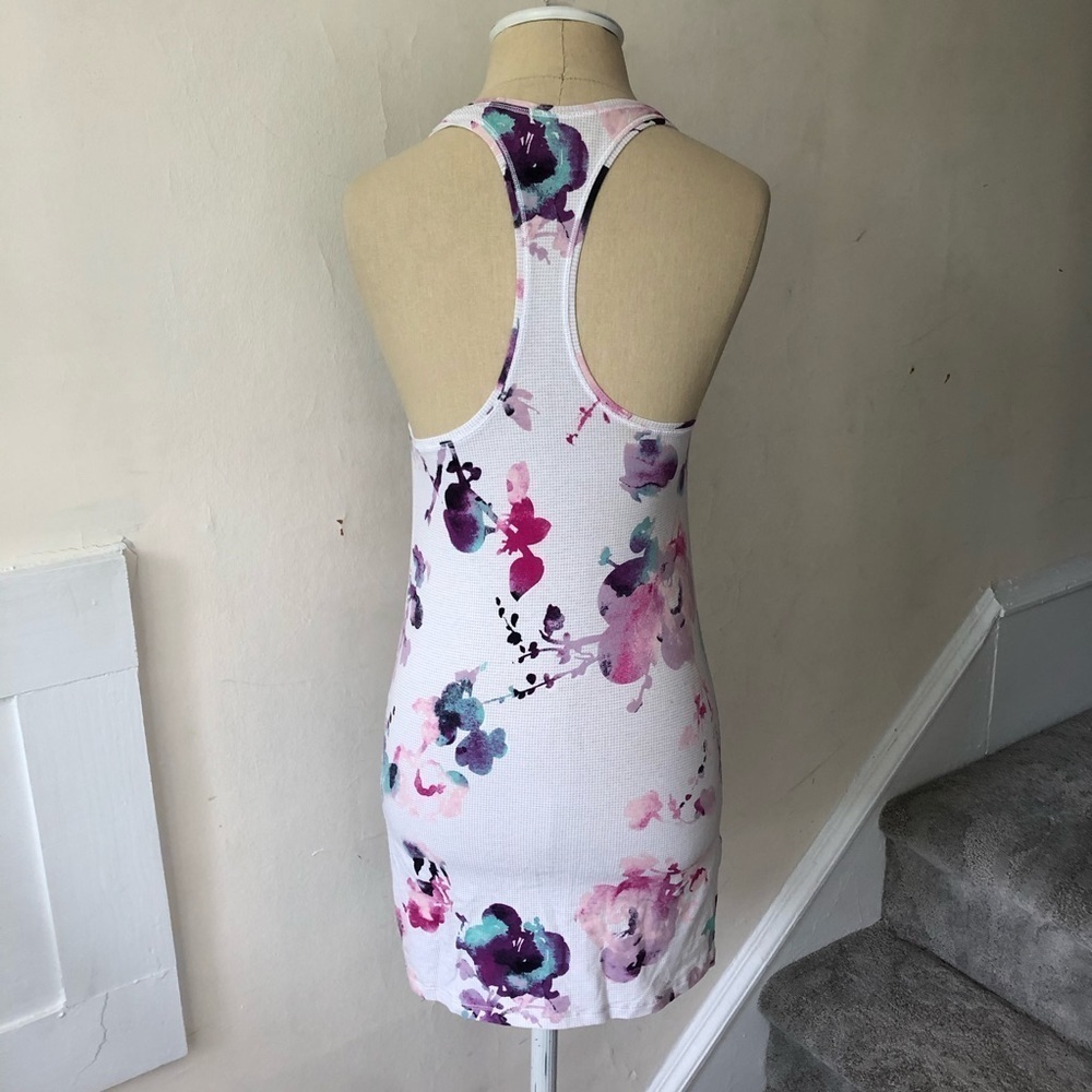 Lululemon Blurred Blossoms Every Yogi Tank - Picture 3 of 9